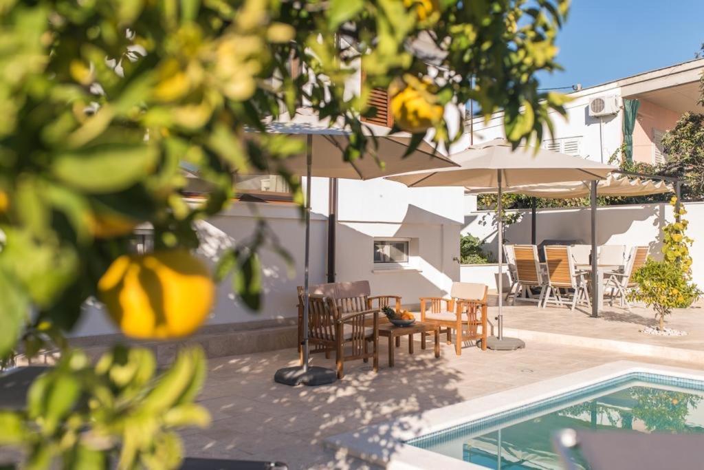 Vlatino Villa Seget Vranjica Buitenkant foto