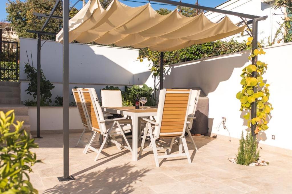 Vlatino Villa Seget Vranjica Buitenkant foto
